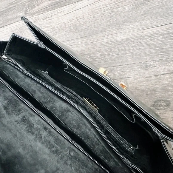 Vintage Bally Patent Leather Bag (authentic) - Picture 4 of 7